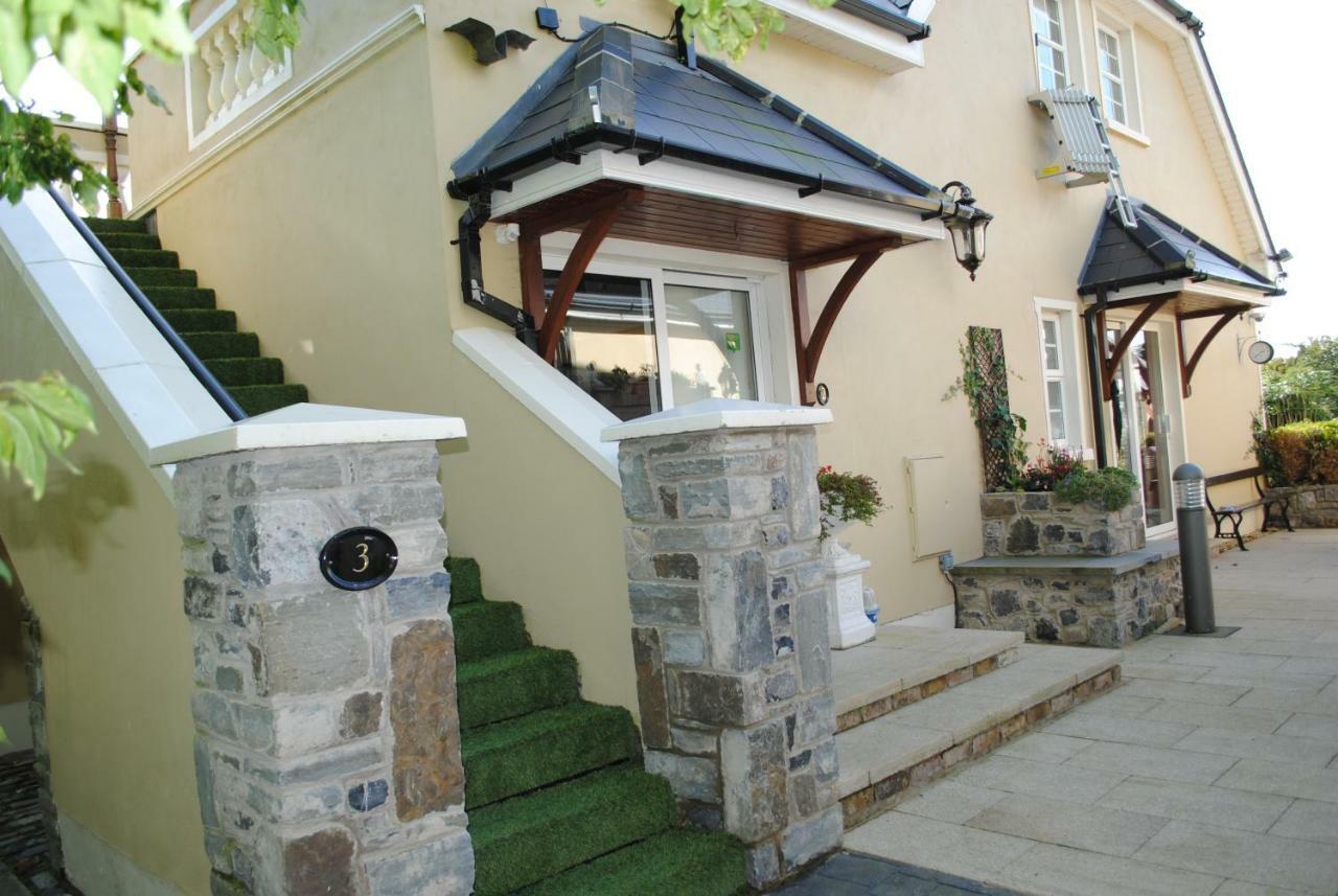 Riverside Lodge Карлингфорд Екстериор снимка